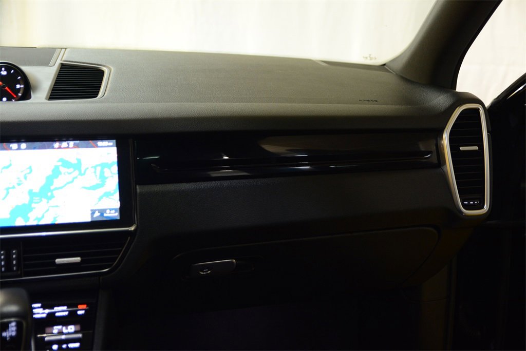 Used 2019 Porsche Cayenne image 17