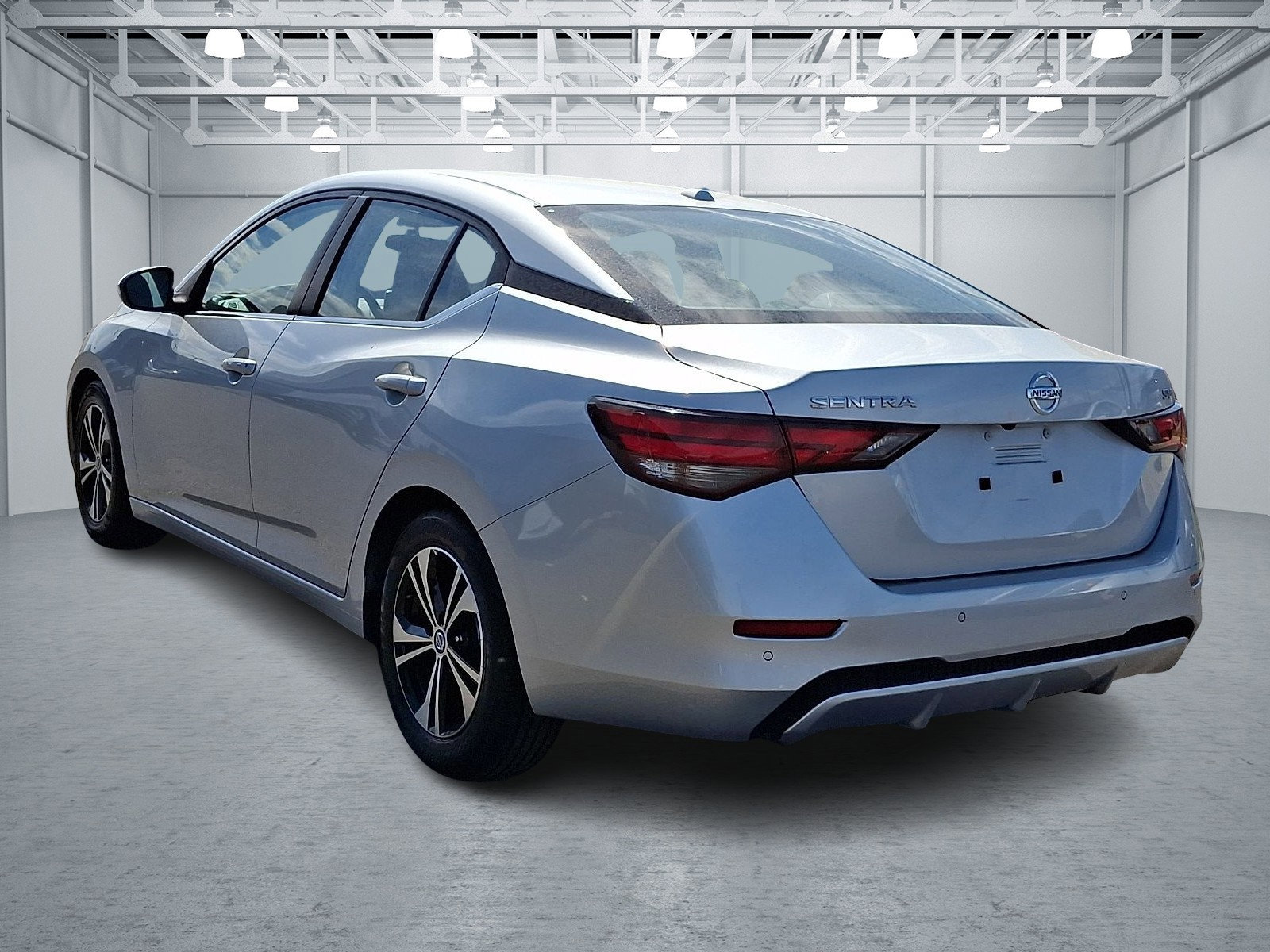 Used 2021 Nissan Sentra SV image 4