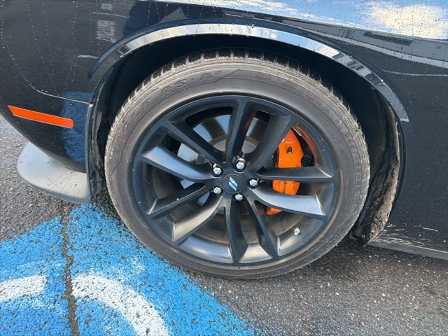 Used 2023 Dodge Challenger GT w/ Plus Package image 4