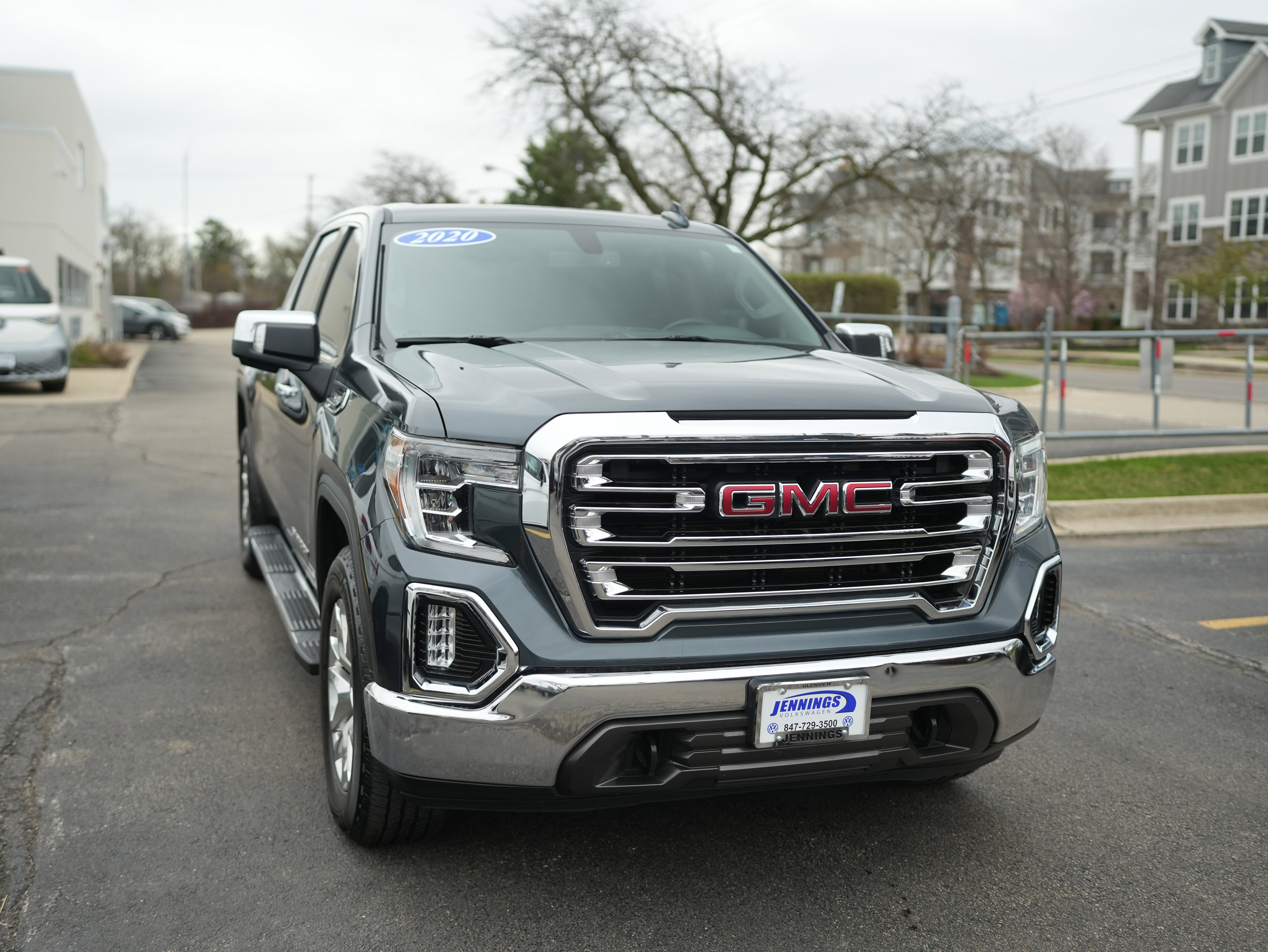 Used 2020 GMC Sierra 1500 SLT w/ SLT Premium Package image 2