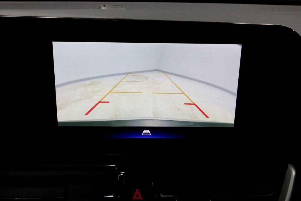 Used 2025 Chevrolet TrailBlazer LT image 2