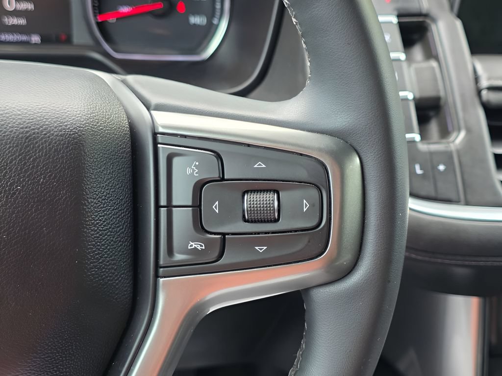 Used 2023 Chevrolet Suburban LS AWD/4WD image 21