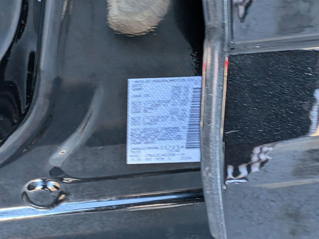 Used 2024 Nissan Titan PRO-4X w/ Pro-4x Convenience Package image 26