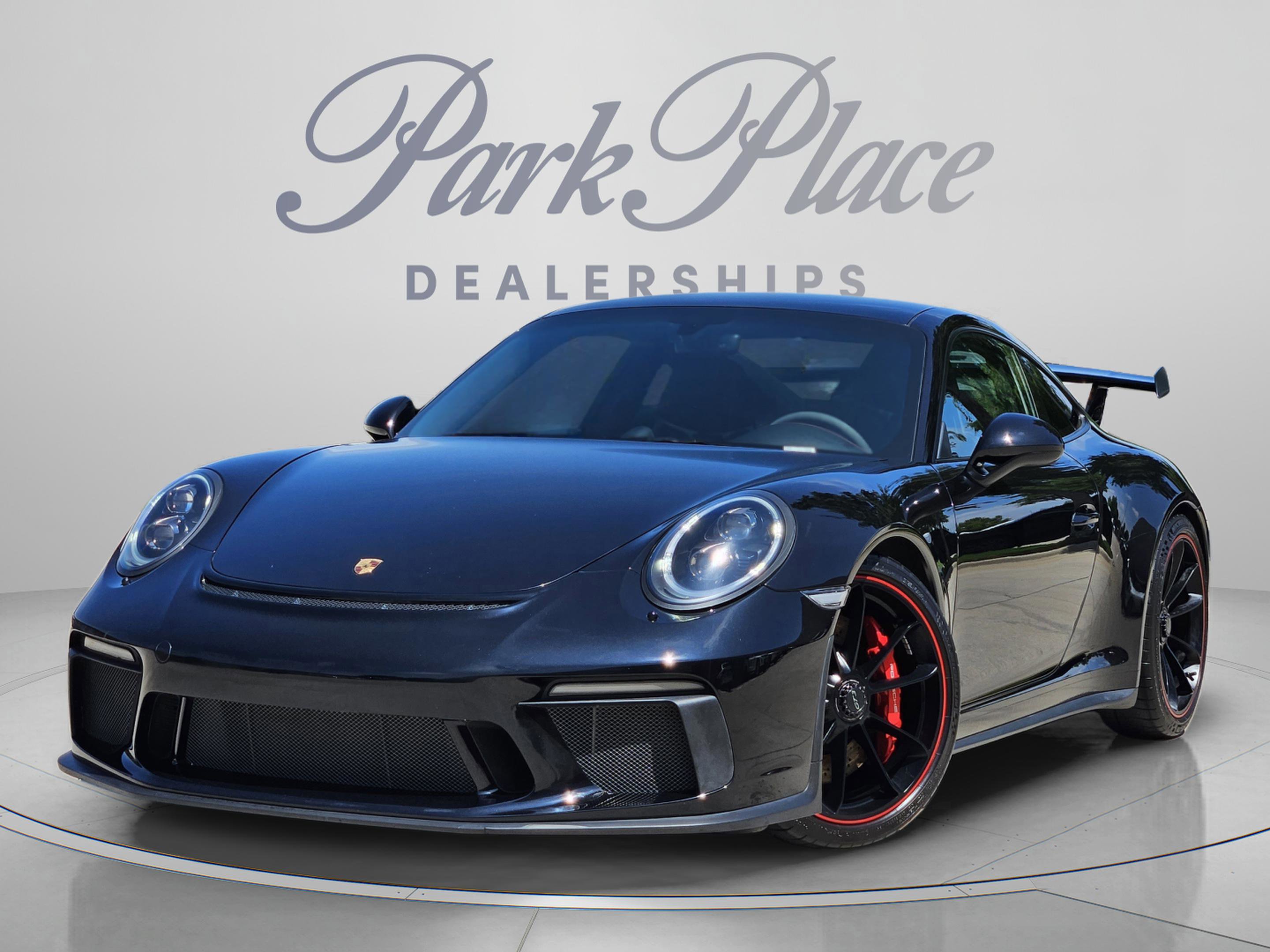 Used 2018 Porsche 911 GT3 RWD video 1