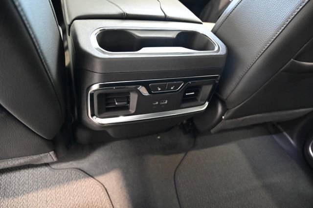 New 2026 GMC Sierra 1500 Denali AWD/4WD image 32