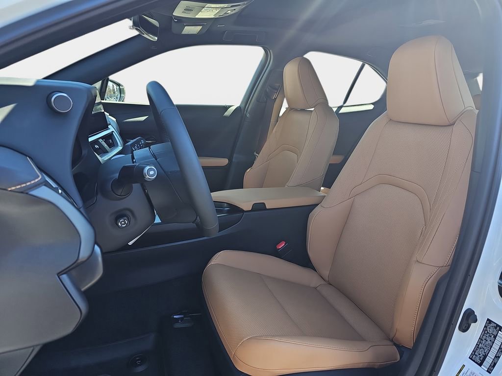New 2026 Lexus UX 300h AWD image 15