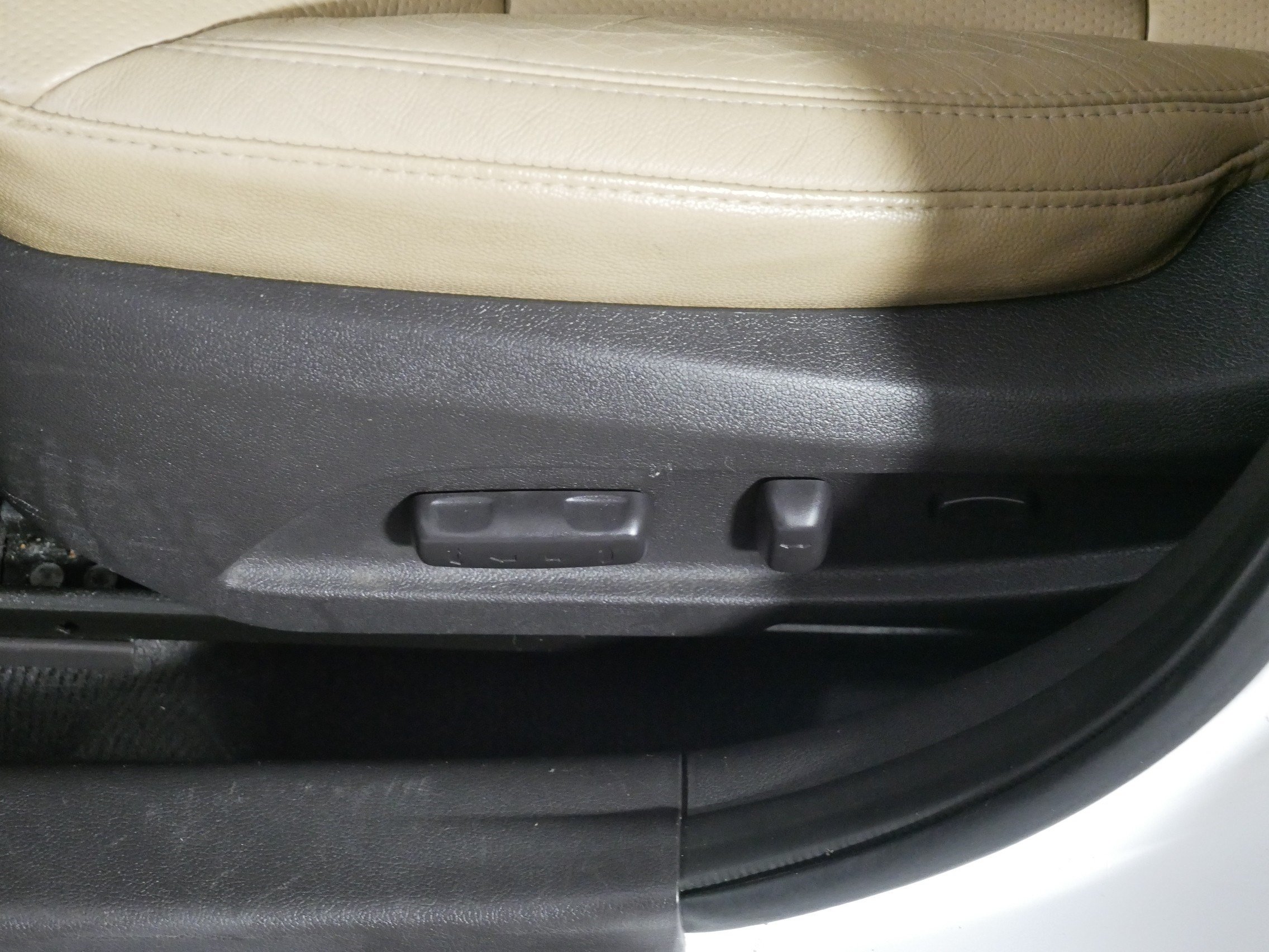 Used 2013 Hyundai Sonata Limited FWD image 20