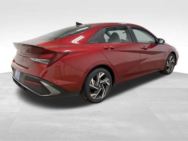 Certified 2025 Hyundai Elantra Sport image 5