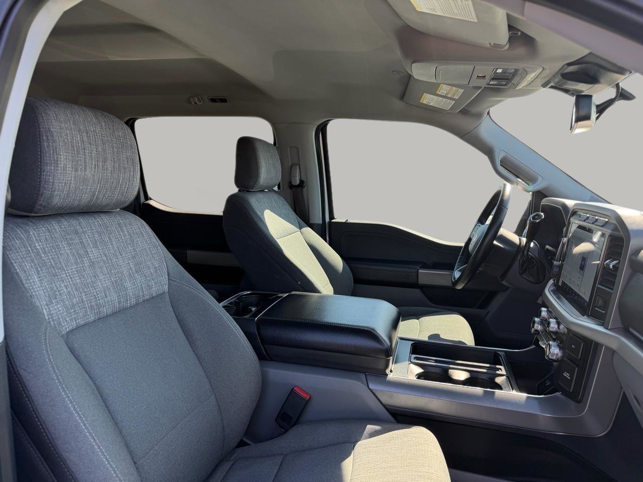 Used 2022 Ford F150 XLT w/ Equipment Group 302A High image 35