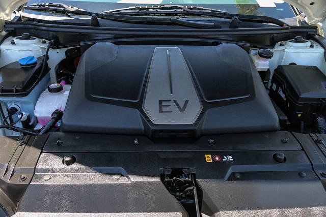 Used 2024 Kia EV6 Light RWD image 33
