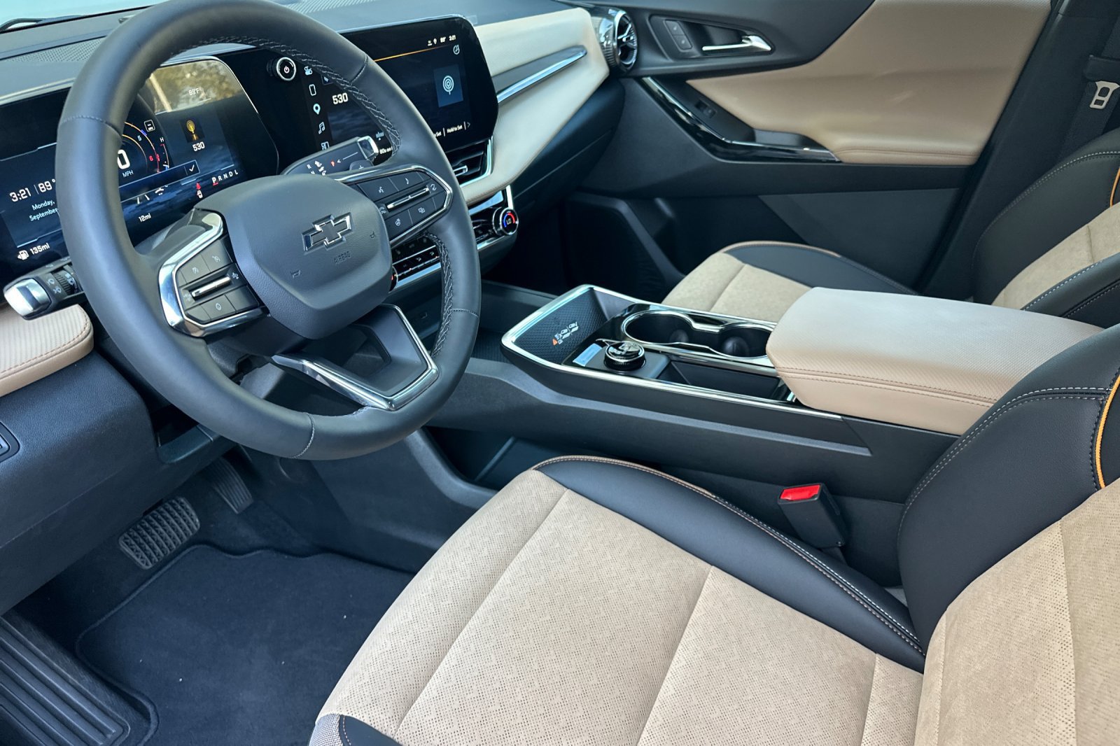 New 2027 Chevrolet Equinox ACTIV AWD/4WD image 10