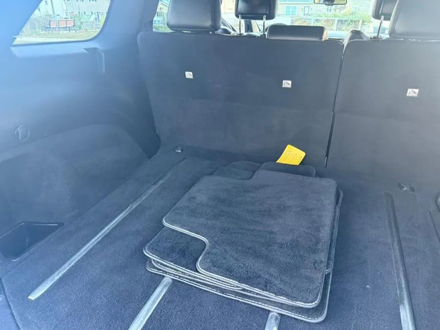 Used 2016 Jeep Grand Cherokee Limited image 33