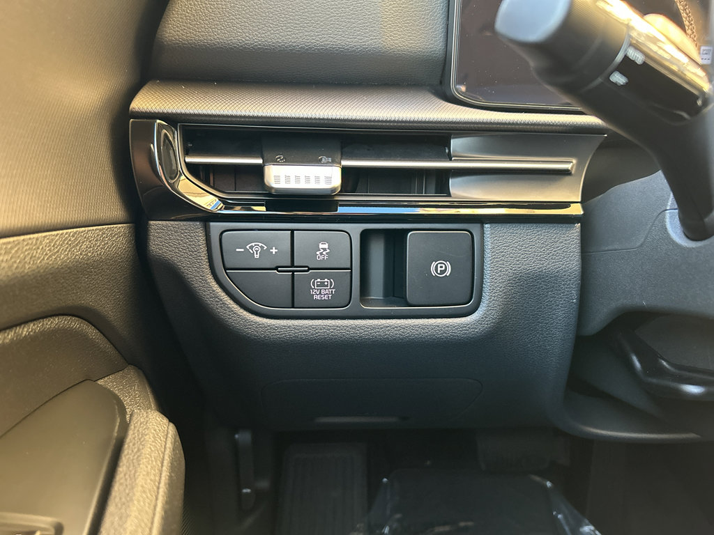 New 2026 Kia Sportage S image 26