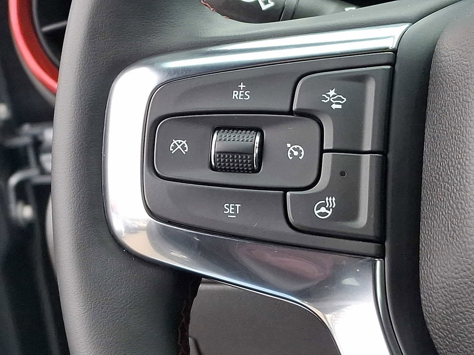 Used 2024 Chevrolet Blazer RS w/ Driver Confidence II Package image 22