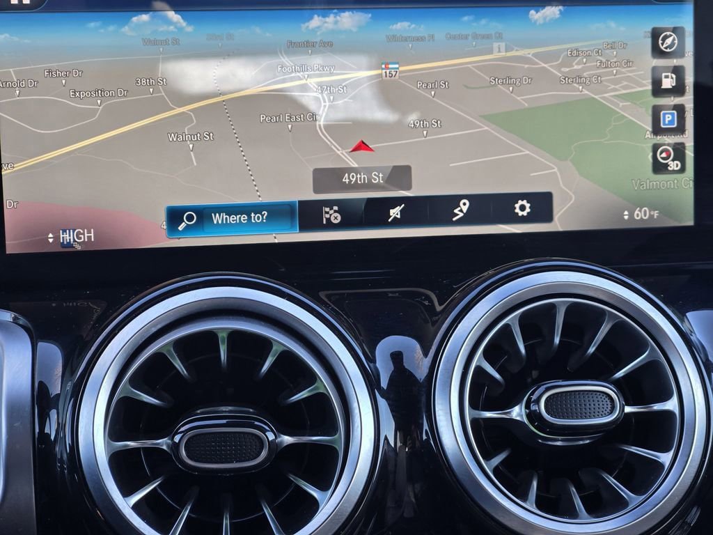 Used 2022 Mercedes-Benz GLB 250 image 11