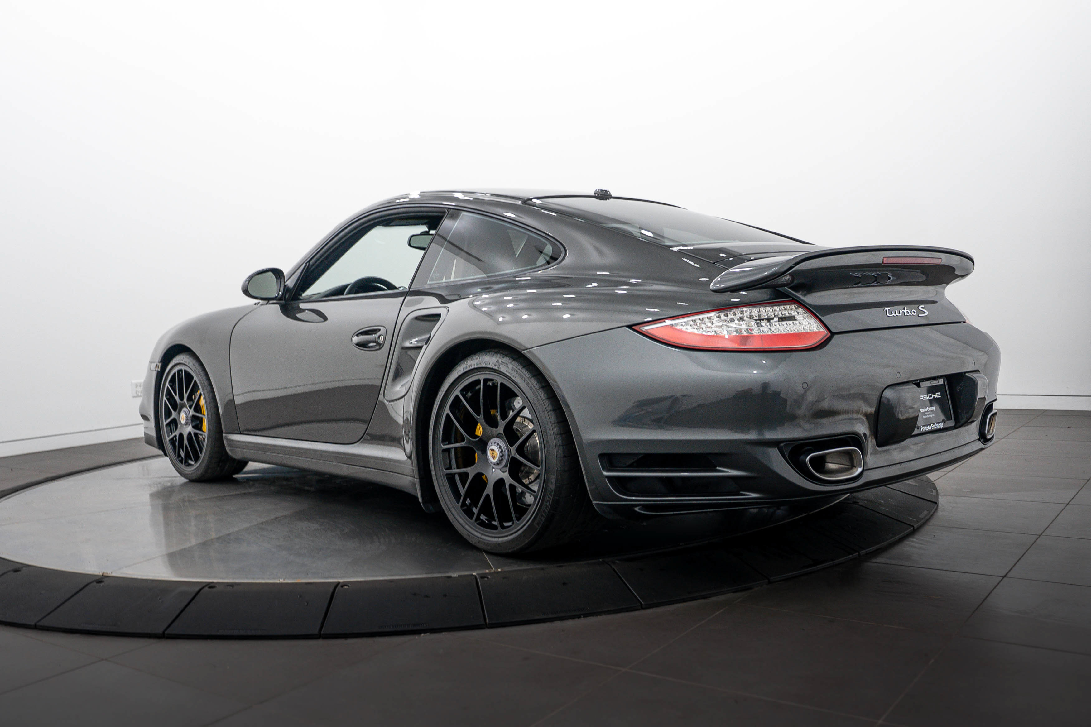 Used 2012 Porsche 911 Edition 918 Spyder AWD/4WD image 3