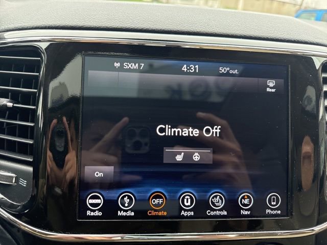 Used 2019 Jeep Grand Cherokee Limited AWD/4WD image 22