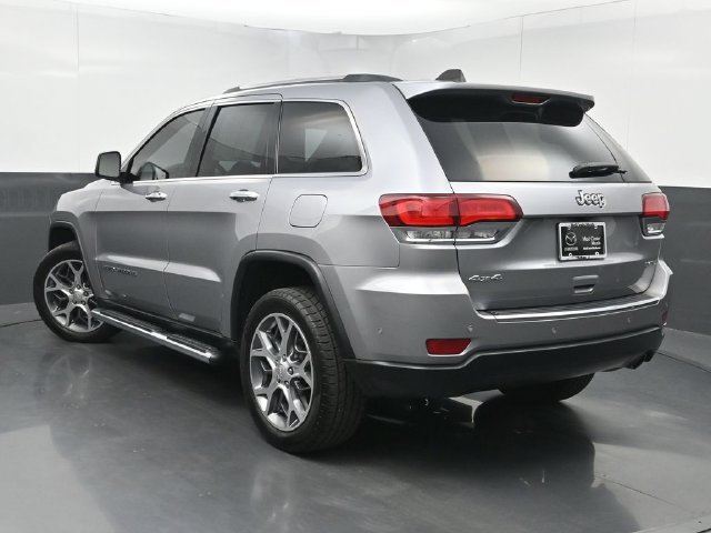 Used 2021 Jeep Grand Cherokee Limited w/ Luxury Group II AWD/4WD image 4