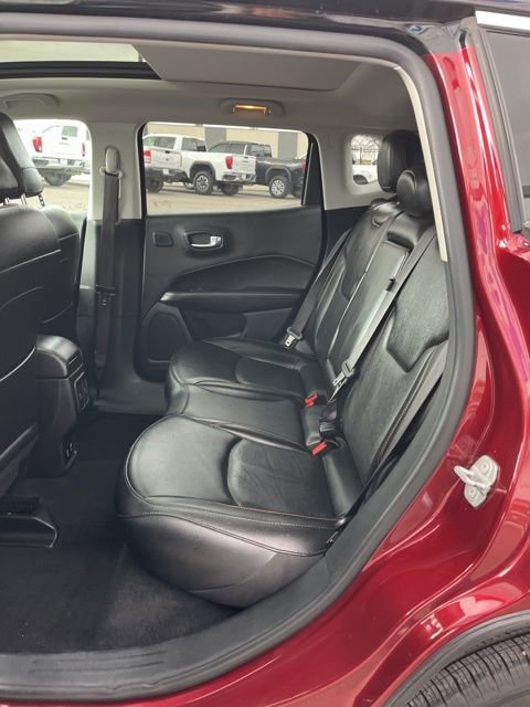 Used 2021 Jeep Compass Limited w/ Sun and Sound Group AWD/4WD image 34