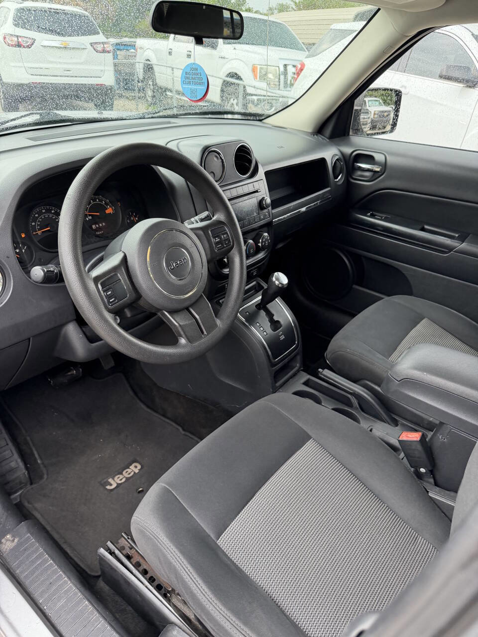 Used 2015 Jeep Patriot Sport w/ Power Value Group FWD image 9