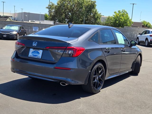 Used 2023 Honda Civic Sport image 4