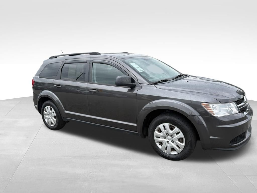 Used 2017 Dodge Journey SE w/ Flexible Seating Group FWD image 10