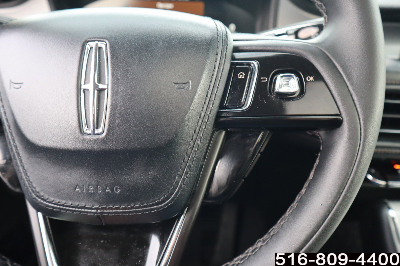 Used 2022 Lincoln Aviator AWD w/ Premium Package image 22