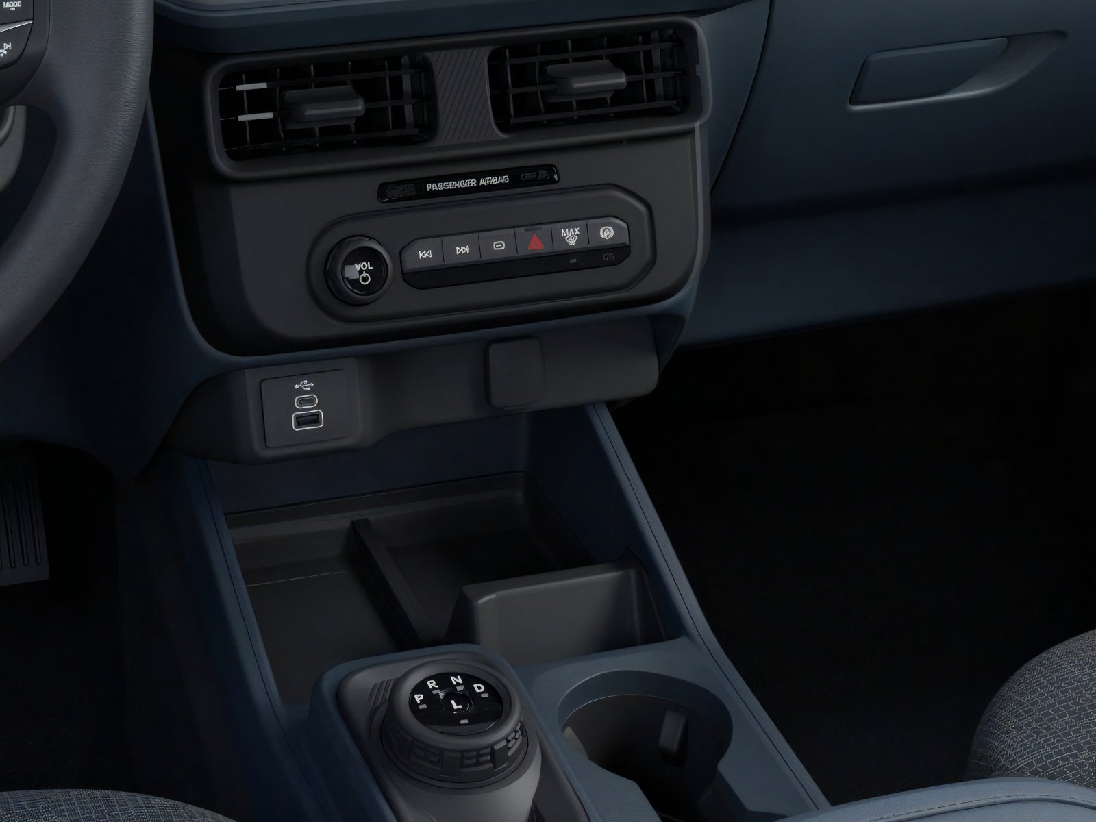 New 2026 Ford Maverick XL image 16