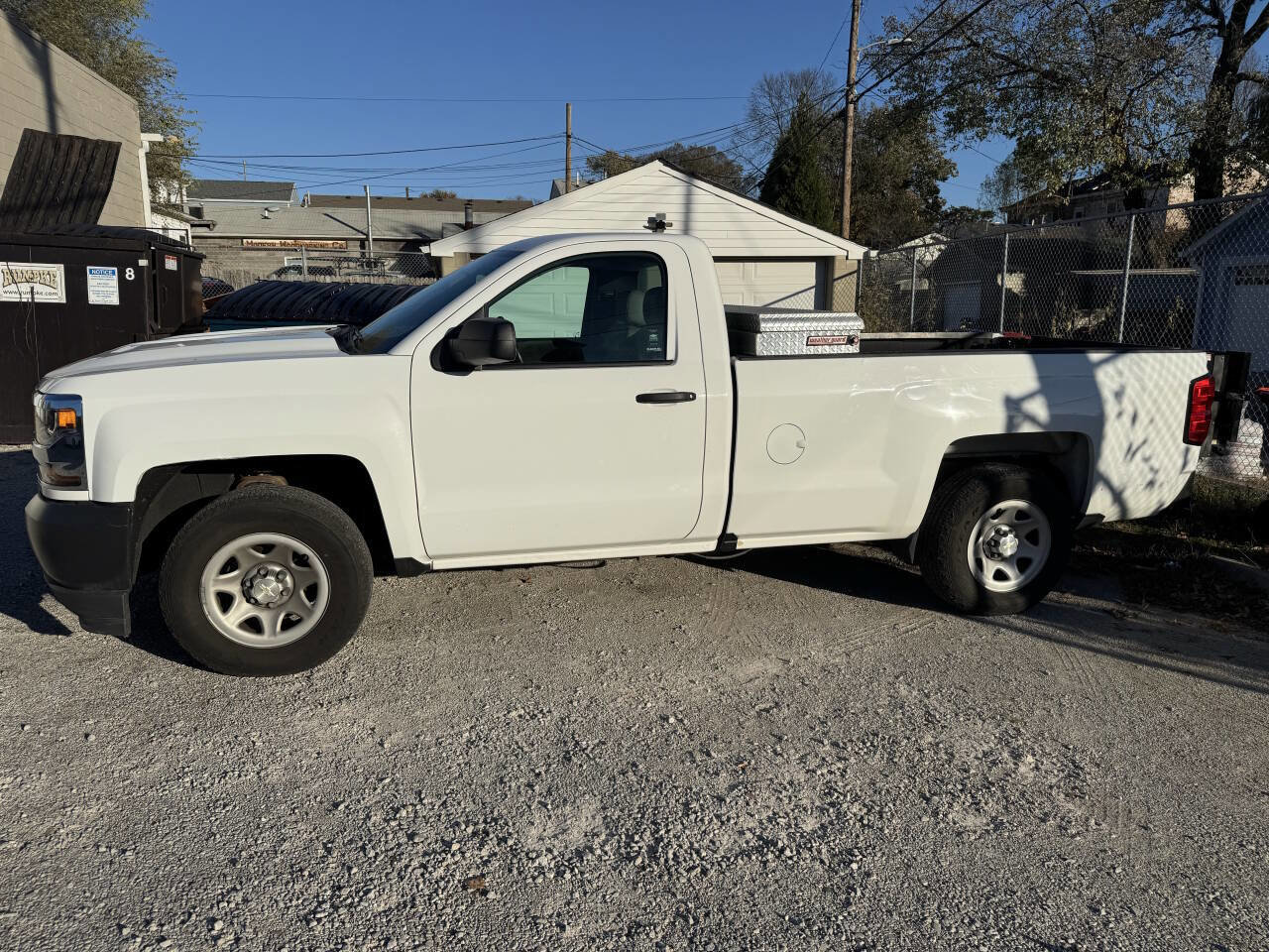 Used 2017 Chevrolet Silverado 1500 W/T image 3