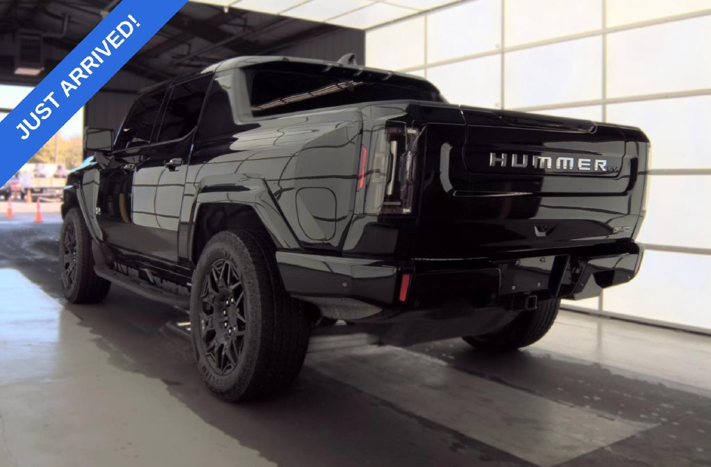 Used 2025 GMC Hummer EV 2X AWD/4WD image 4