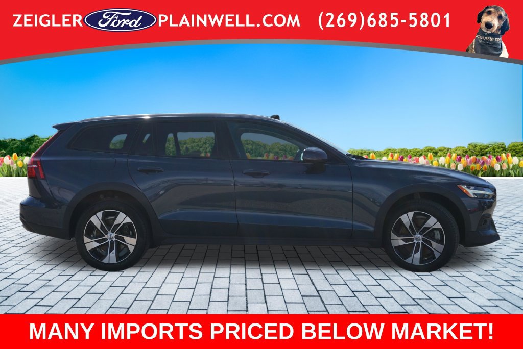 Used 2024 Volvo V60 B5 Cross Country Plus AWD/4WD image 6