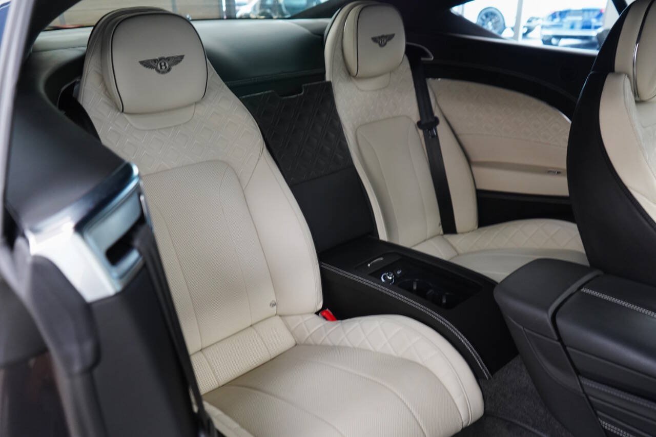 Used 2021 Bentley Continental GT AWD/4WD image 76