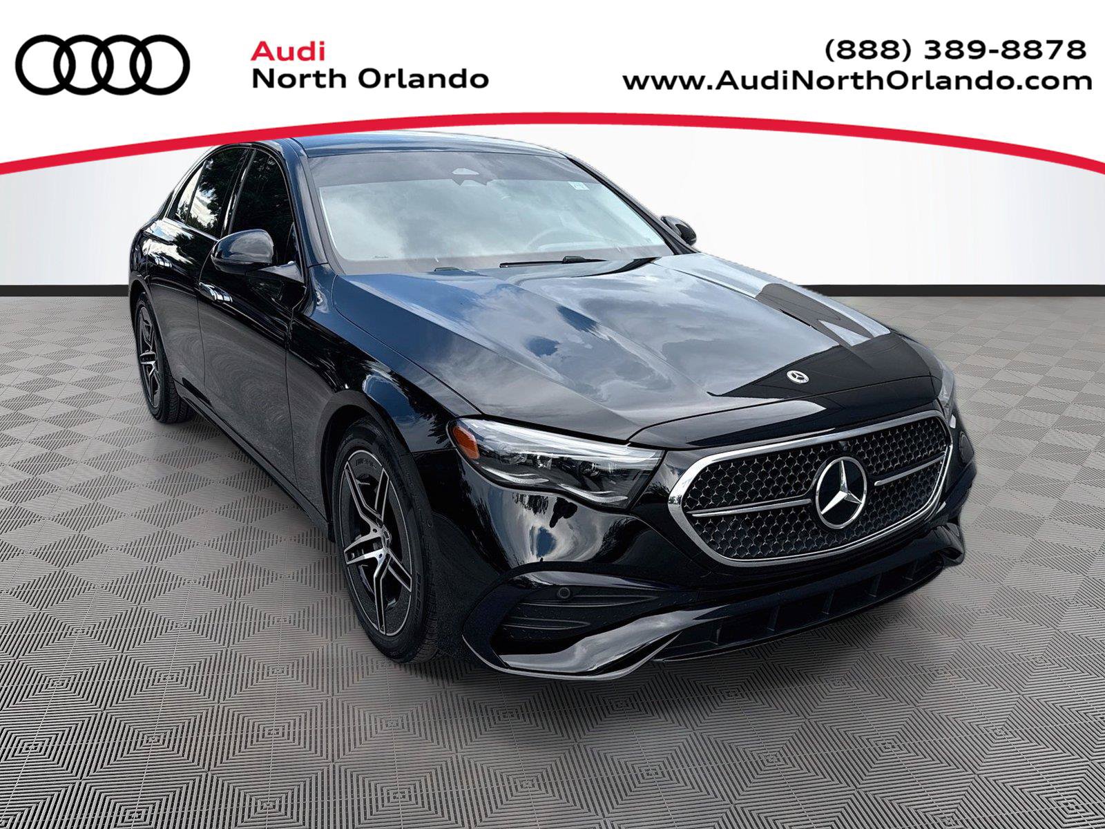 Used 2024 Mercedes-Benz E 350 4MATIC Sedan image 1