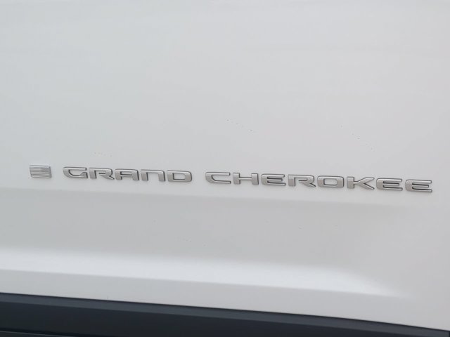 New 2027 Jeep Grand Cherokee L Limited RWD image 13