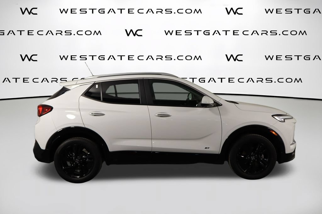 Used 2025 Buick Encore GX Sport Touring w/ Advanced Technology Package FWD image 40