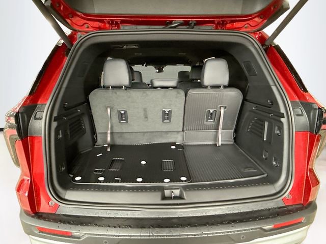 New 2026 Chevrolet Traverse LT w/ LPO, Floor Liner Package image 28