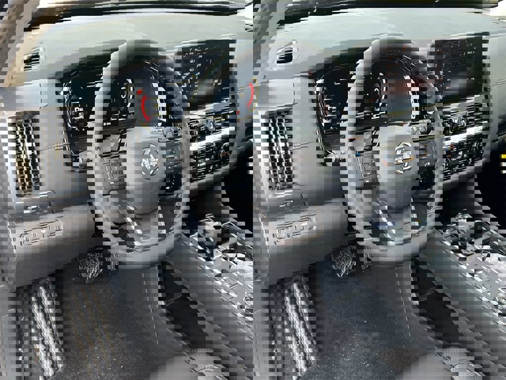 New 2026 Nissan Pathfinder SL image 16