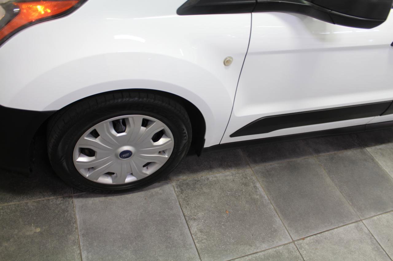 Used 2020 Ford Transit Connect XL image 30