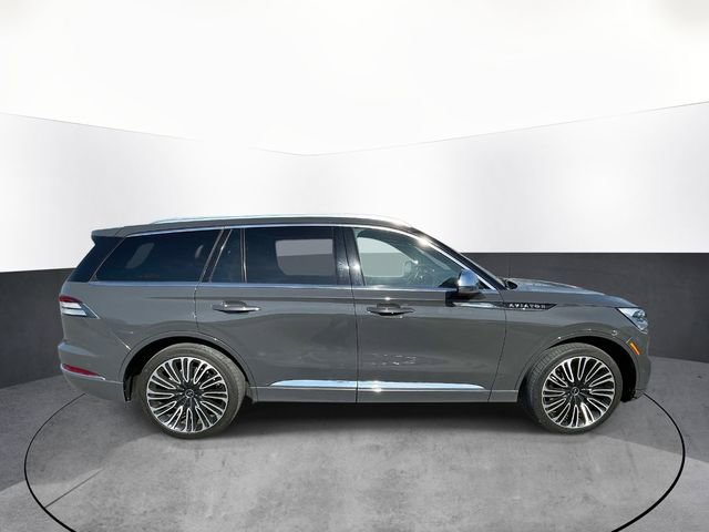 Used 2021 Lincoln Aviator Black Label AWD/4WD image 8