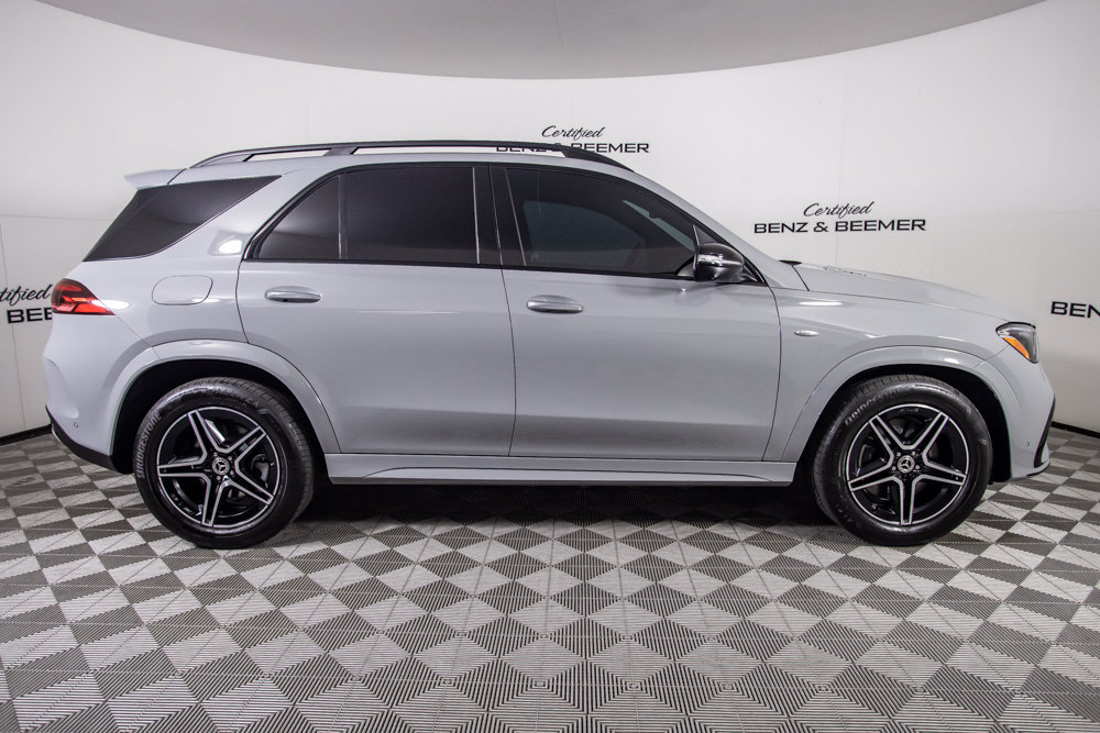 Used 2025 Mercedes-Benz GLE 450e 4MATIC w/ AMG Line Exterior image 17