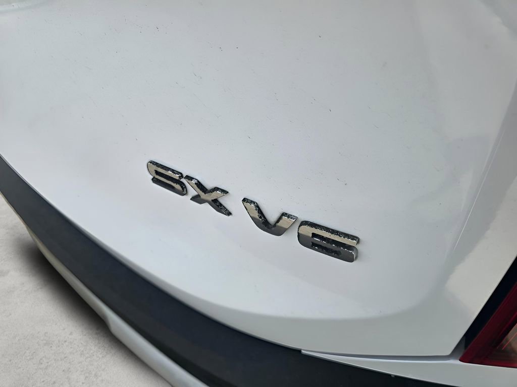 Used 2021 Kia Telluride SX w/ Towing Package FWD image 9