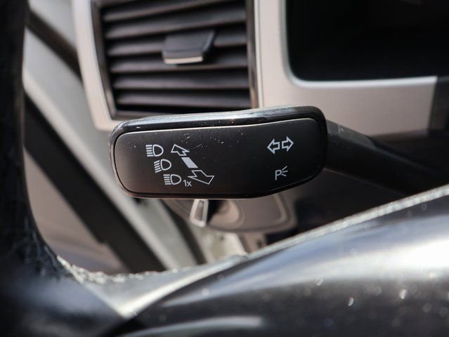 Used 2019 Volkswagen Atlas SEL R-Line image 40