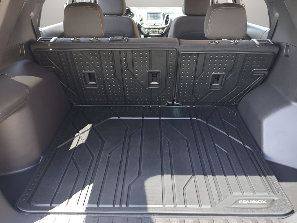 Used 2024 Chevrolet Equinox LT w/ LPO, Floor Liner Package AWD/4WD image 16