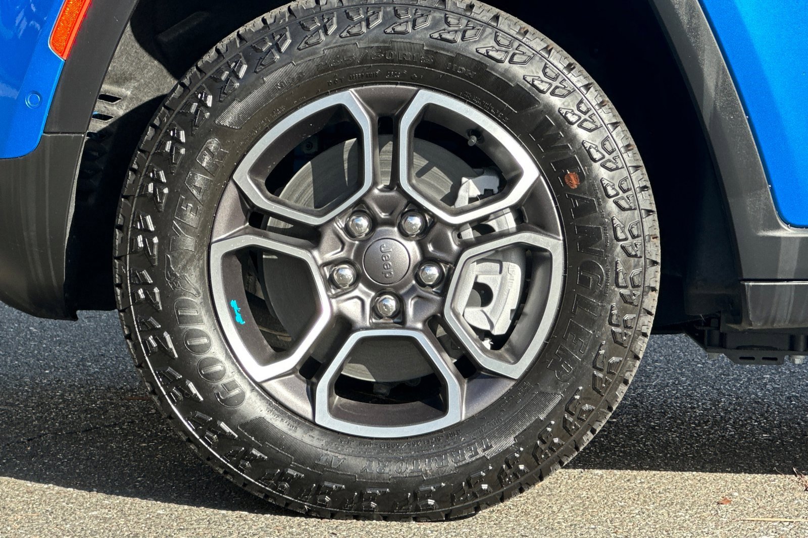 New 2023 Jeep Grand Cherokee Trailhawk w/ Advanced Protech Group II image 25