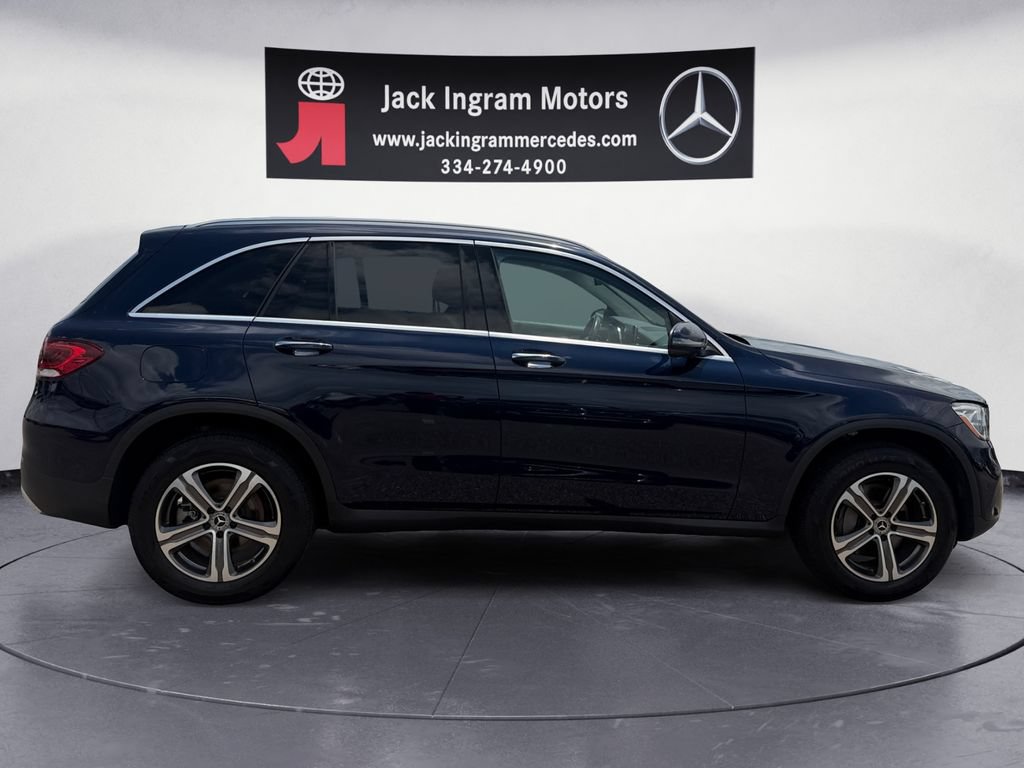 Used 2021 Mercedes-Benz GLC 300 image 6