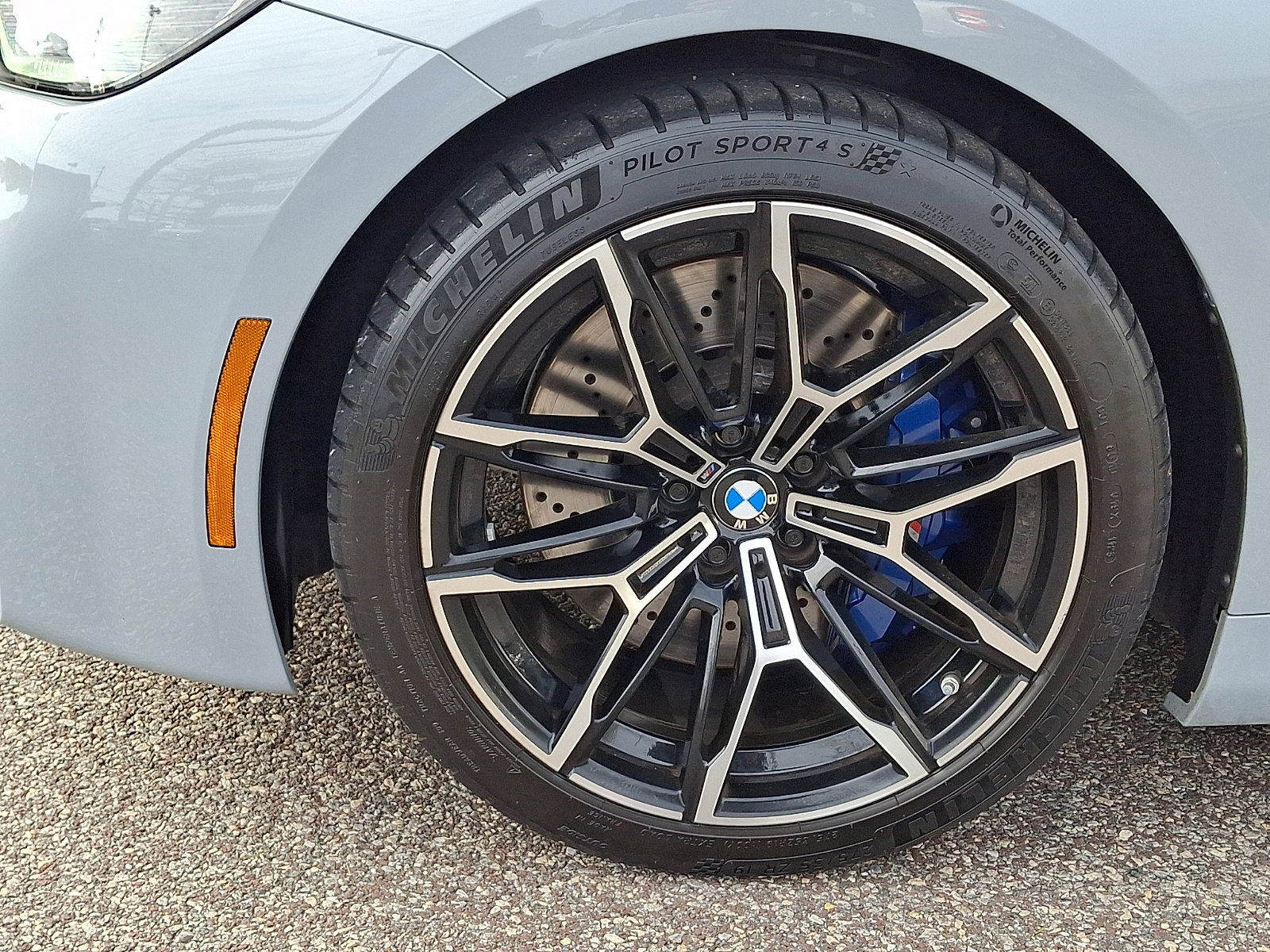 Used 2024 BMW M2 w/ Lighting Package image 28