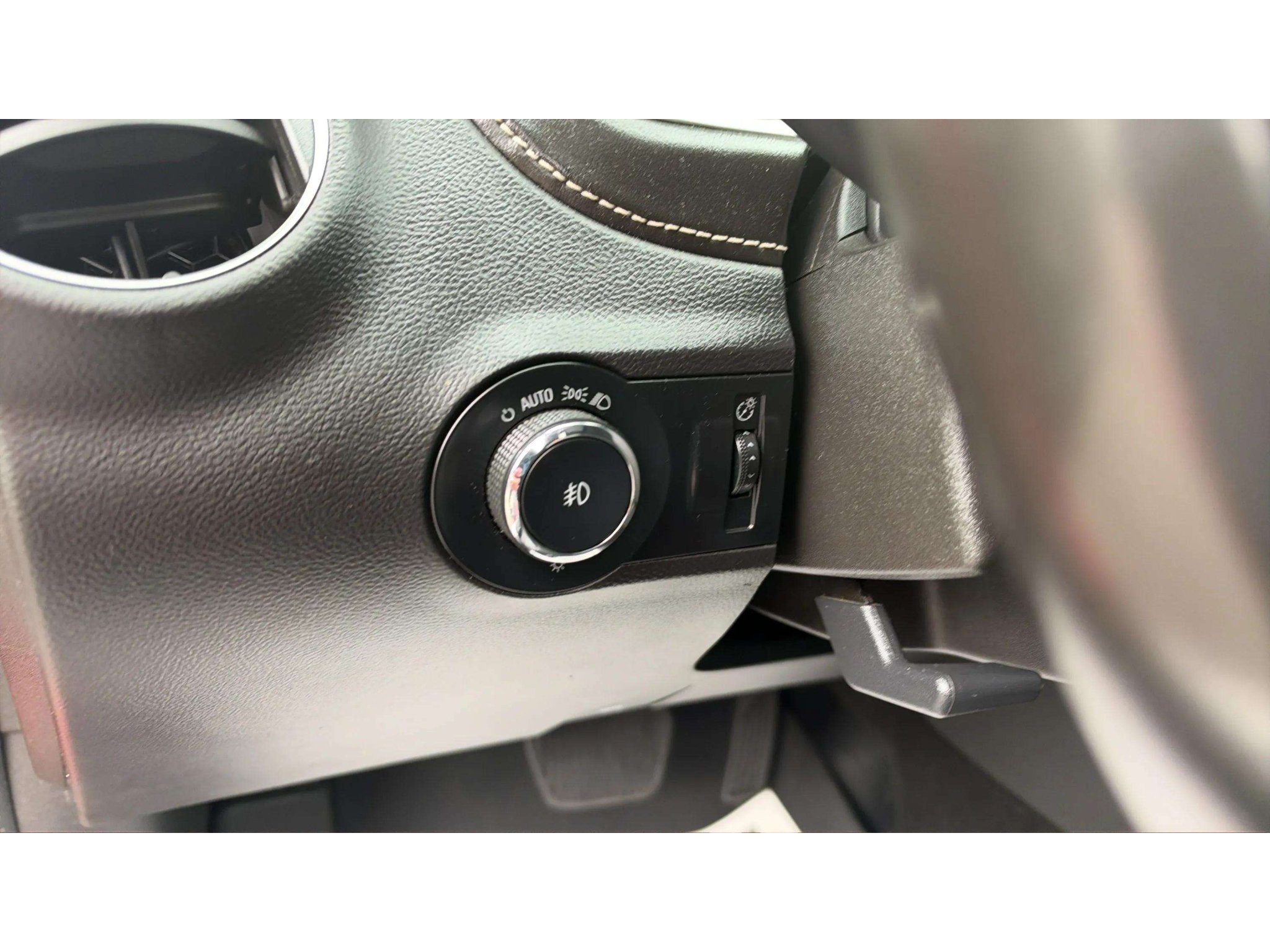 Used 2012 Chevrolet Camaro SS RWD image 21