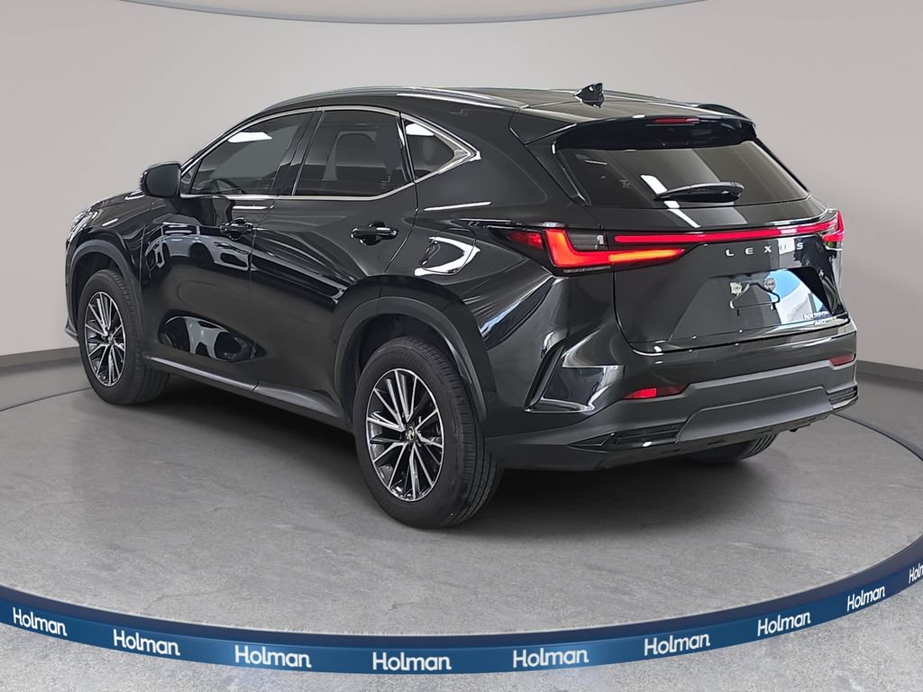 Used 2024 Lexus NX 350h AWD w/ Vision Package image 8