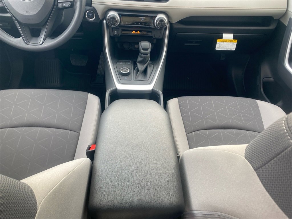 Used 2025 Toyota RAV4 XLE image 11