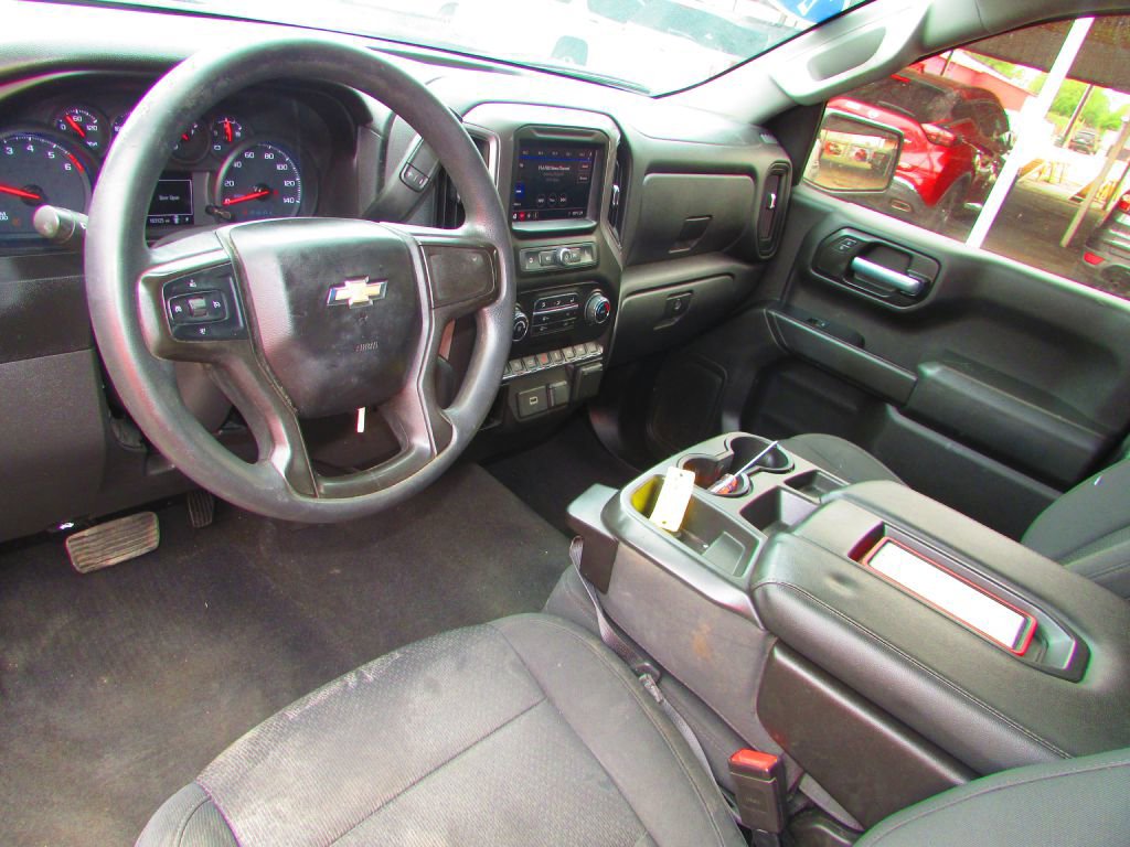 Used 2020 Chevrolet Silverado 1500 Custom w/ Custom Value Package image 30